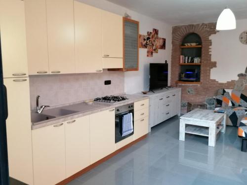 Two-Bedroom House photo 3