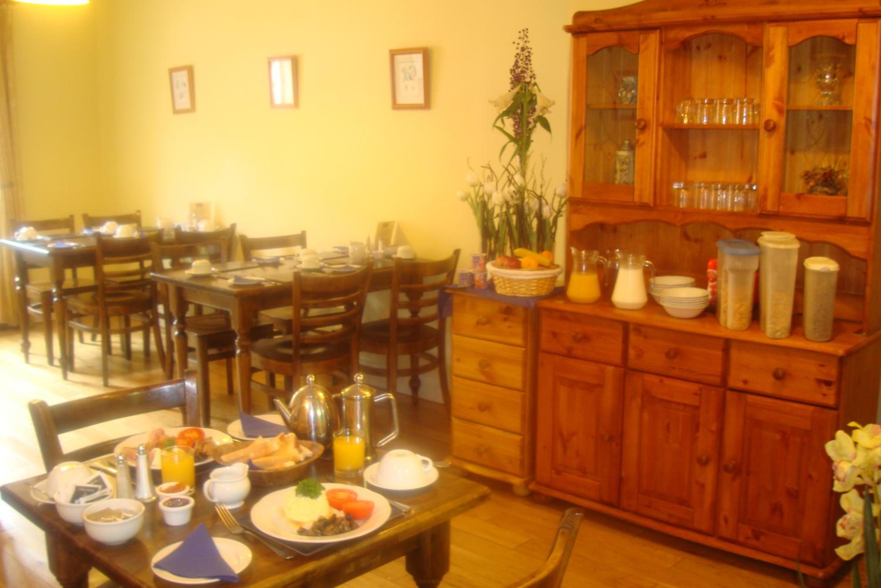Single Room photo 3