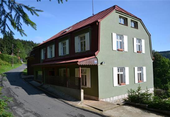Chalet photo 1