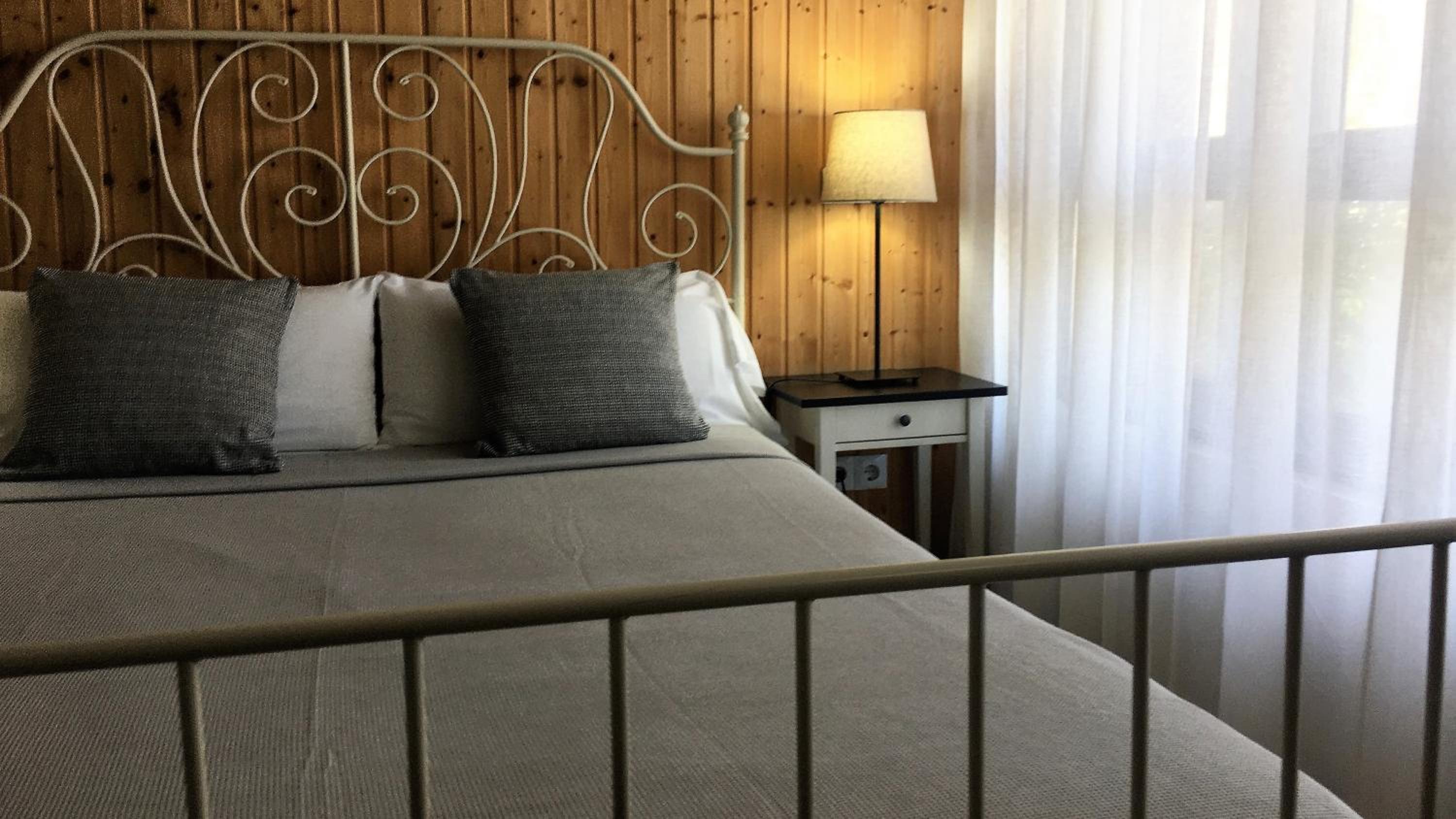 Standard Double Room with Views - Photo 68