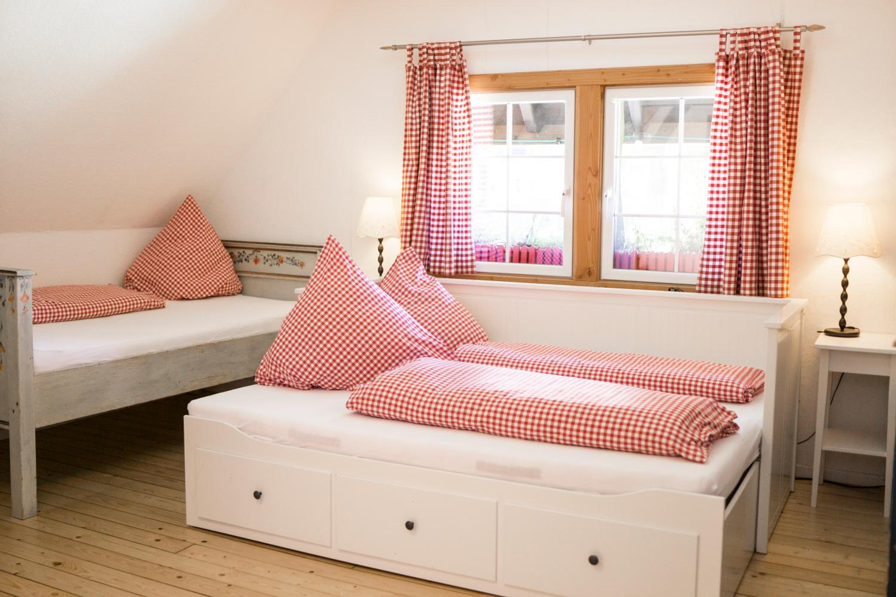 Classic Quadruple Room - Photo 1
