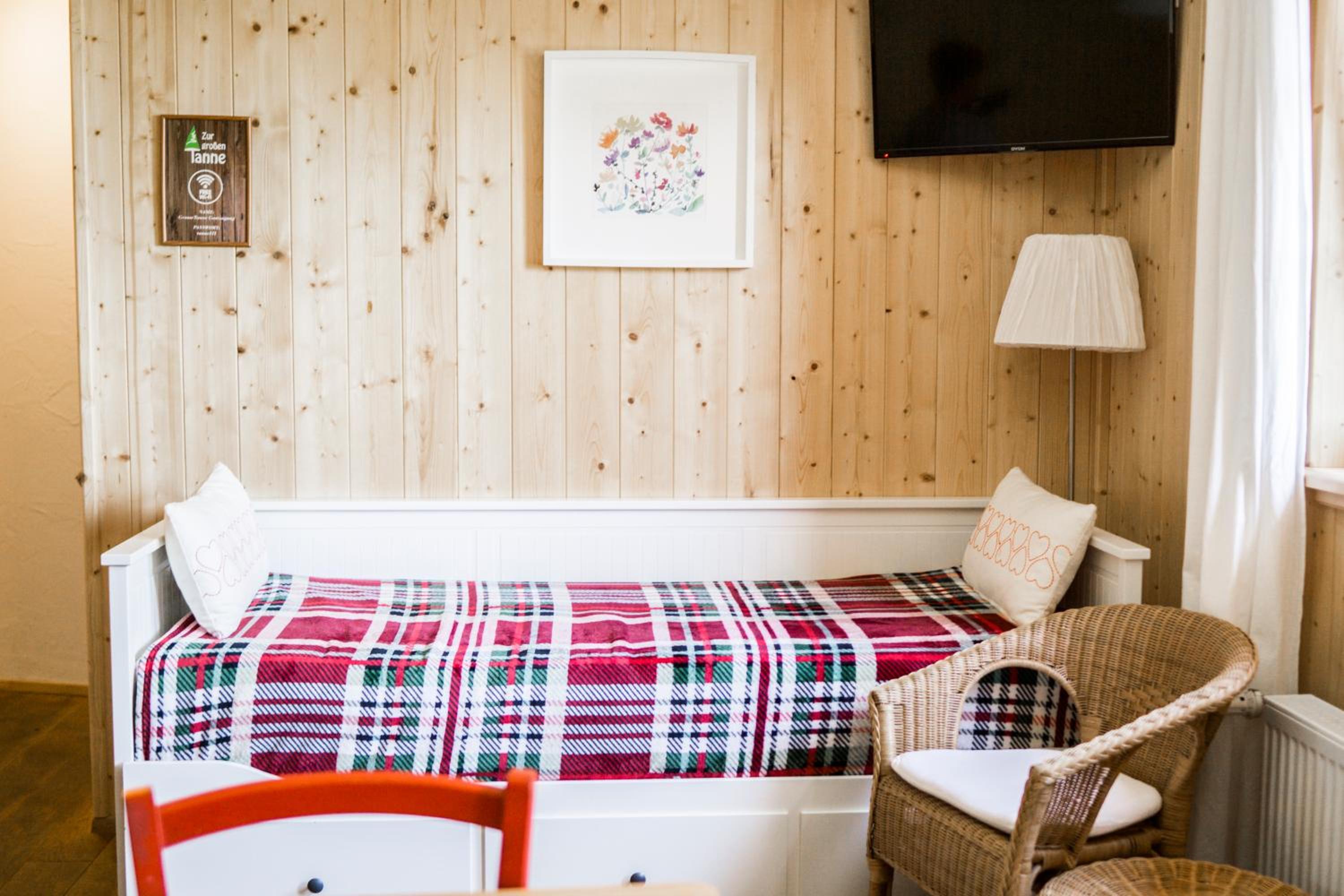 Quadruple Room - Photo 9