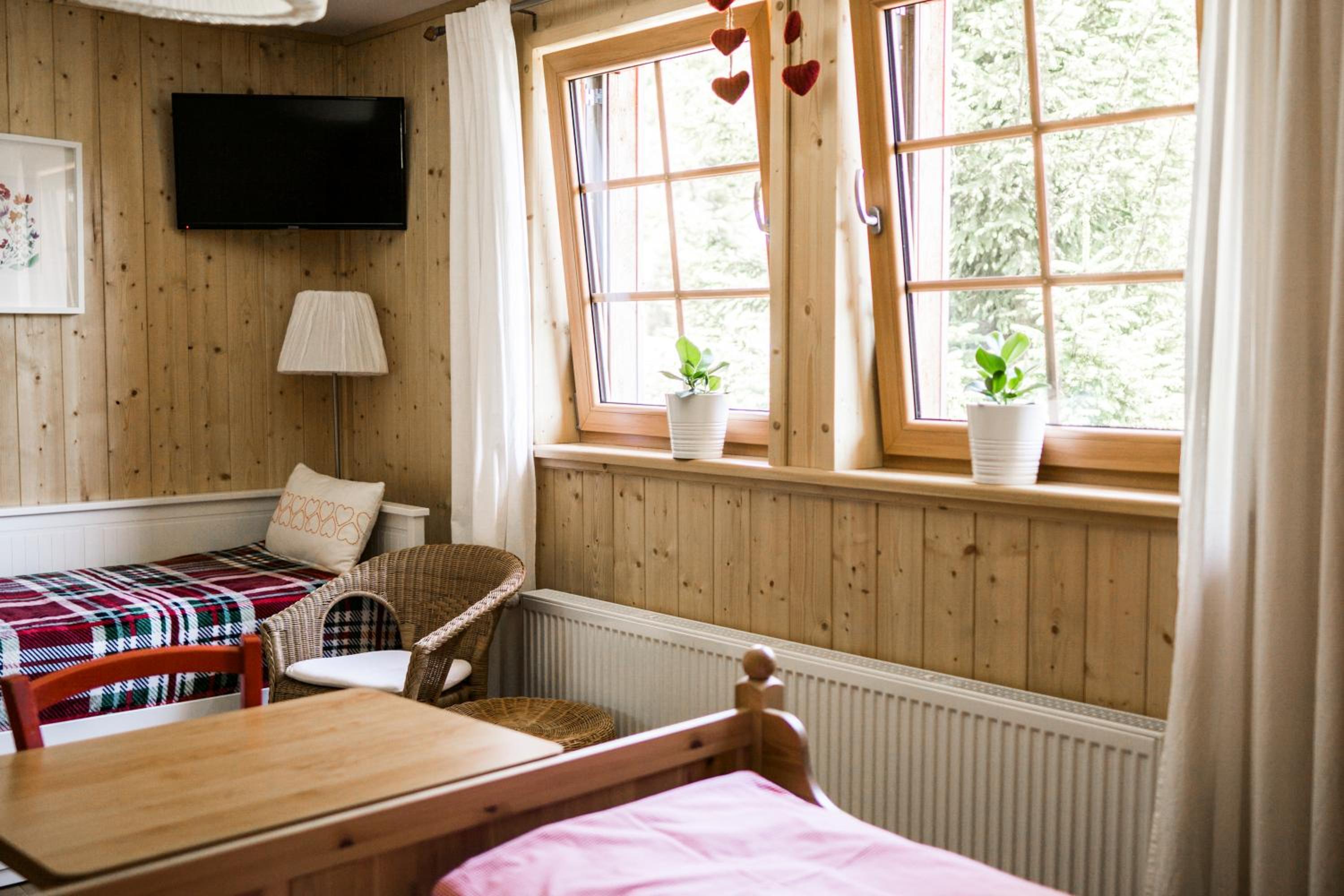 Quadruple Room - Photo 11