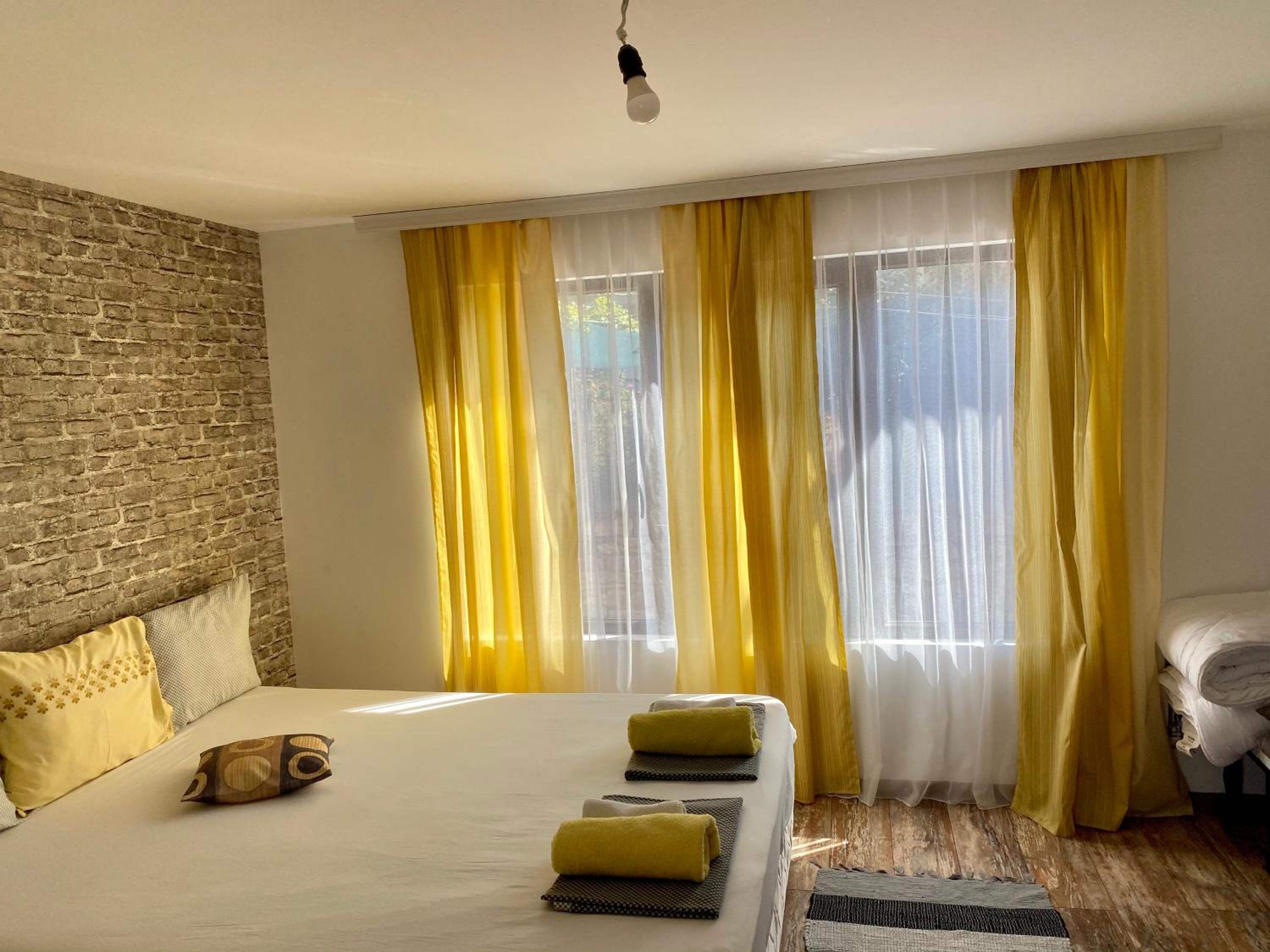 Double Room - Photo 1