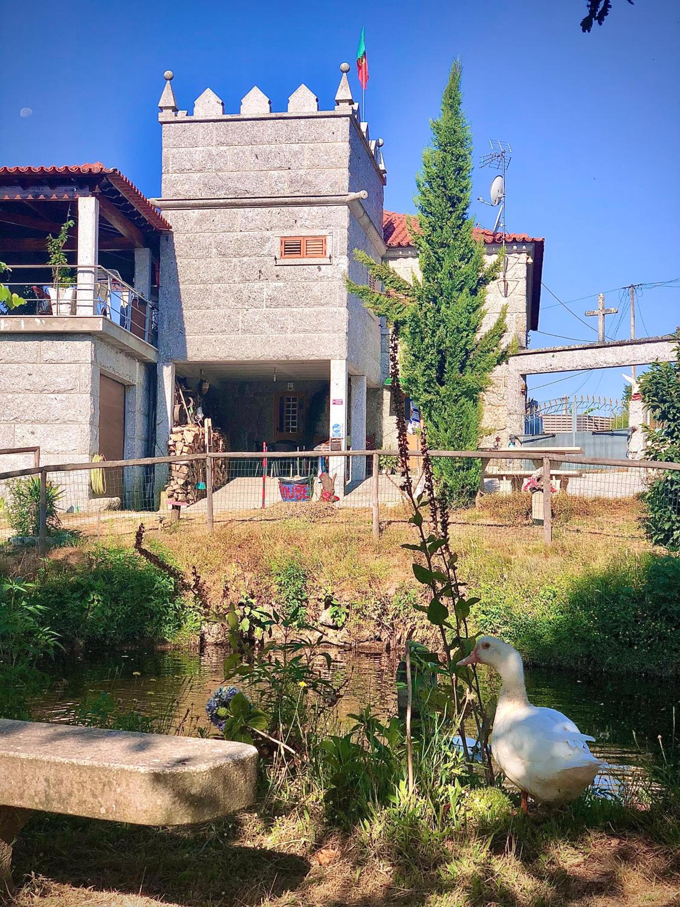 Apartment with Terrace - Photo 16