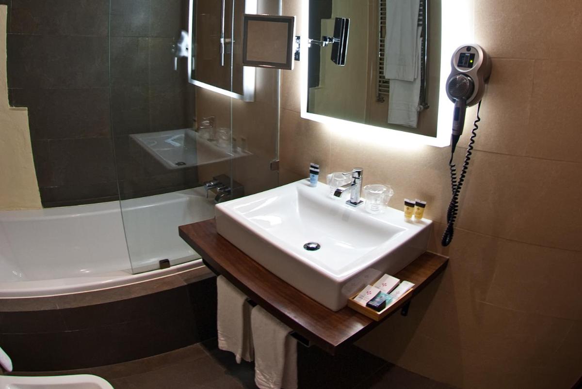 Habitación Individual con Acceso al Spa Habitación Individual con Acceso al Spa