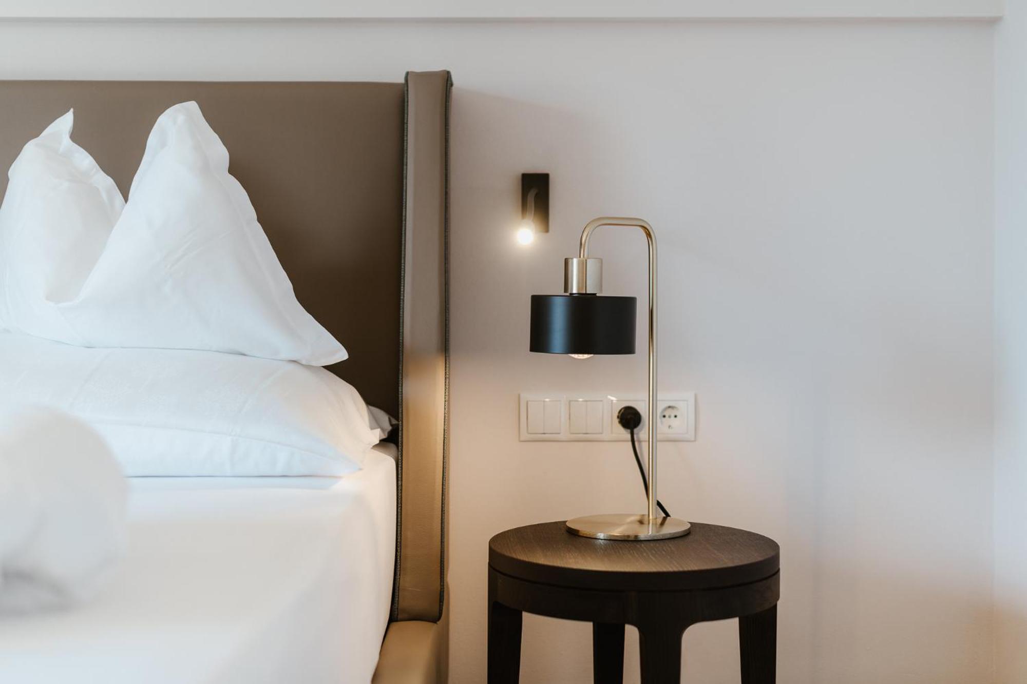Junior Suite with Balcony photo 2
