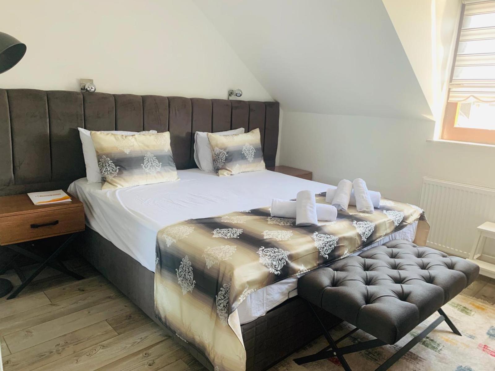 Deluxe Triple Room - Photo 1