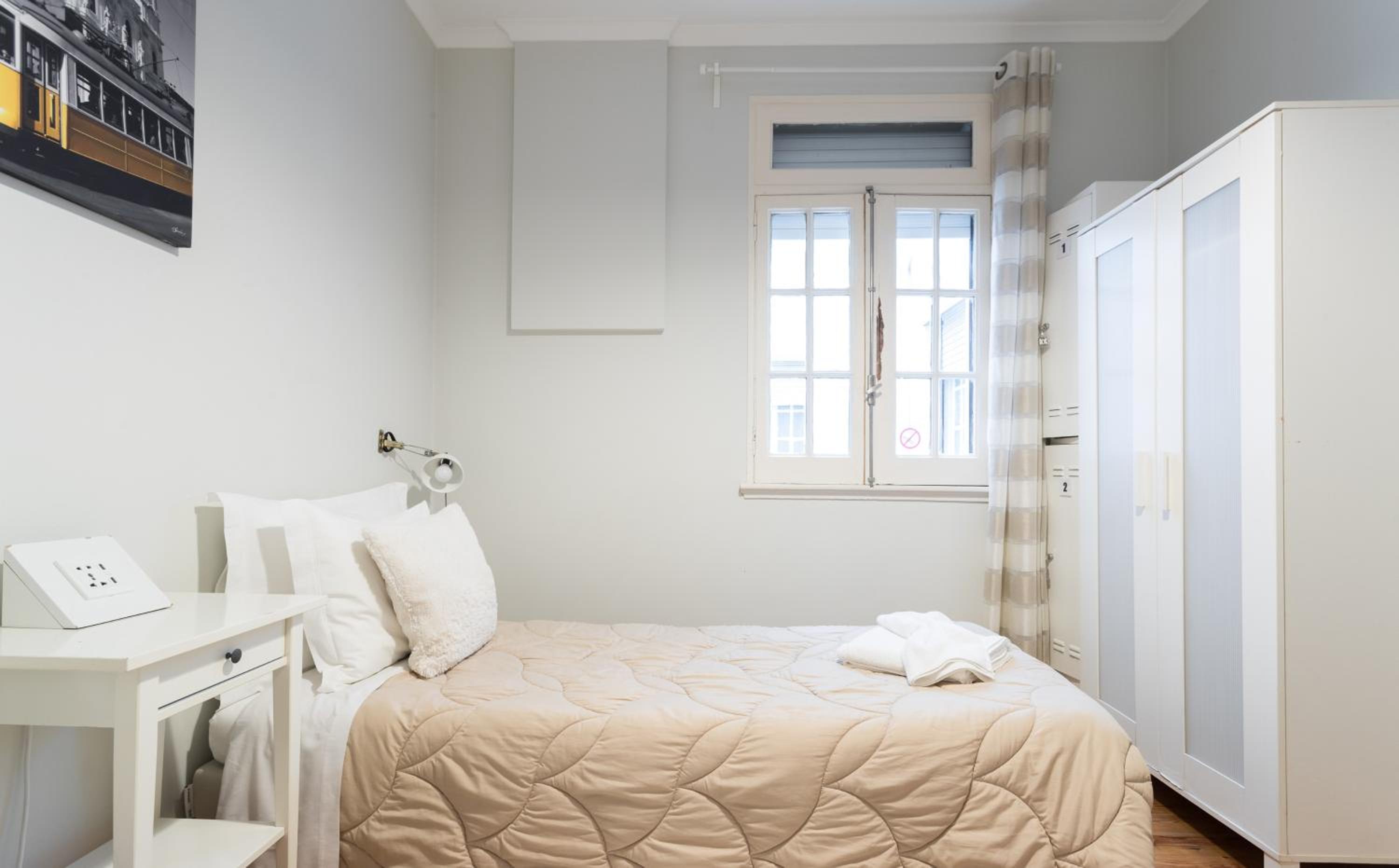 Standard Single Room with Shared Bathroom
