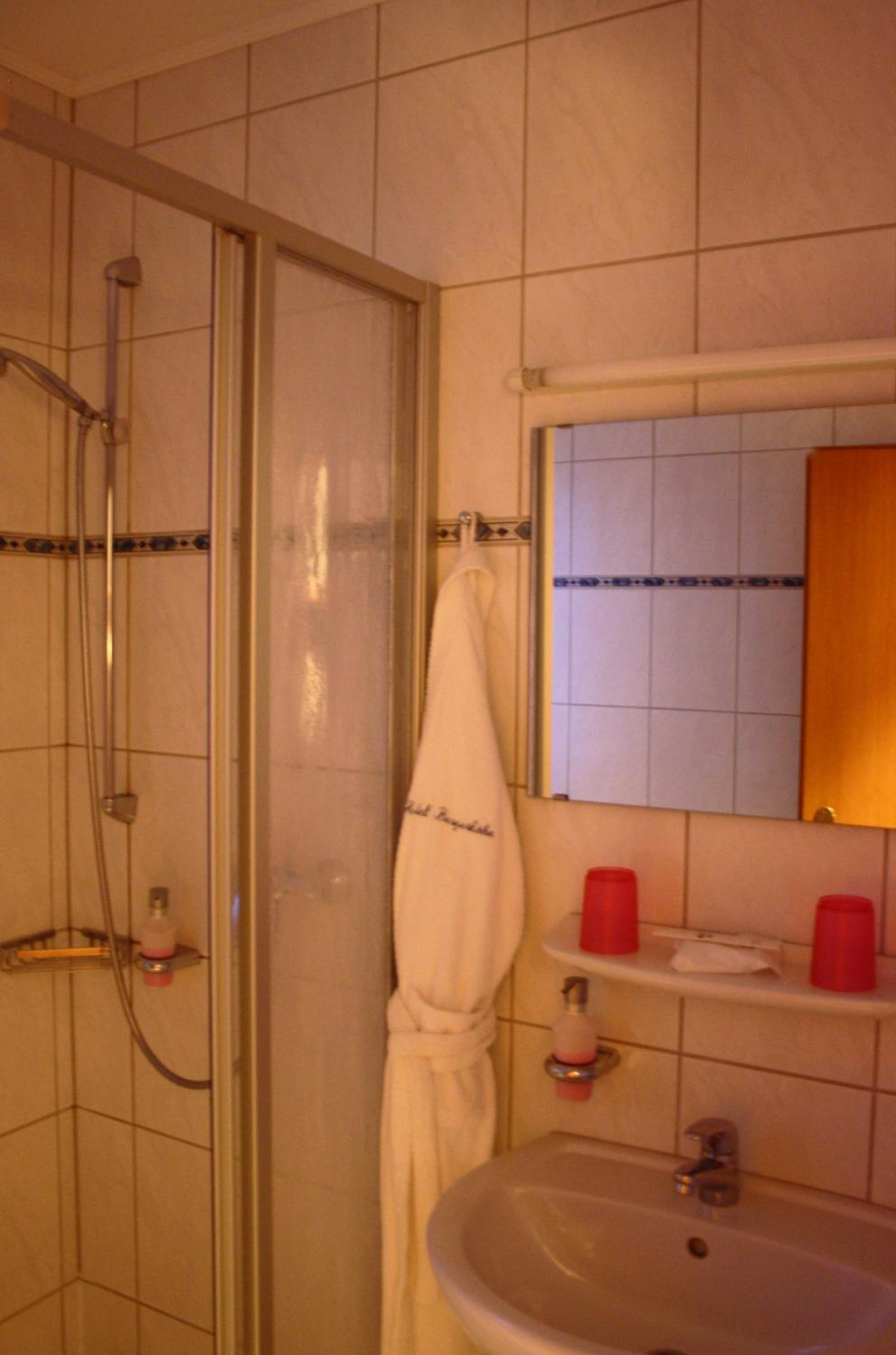 Double Room - Photo 7