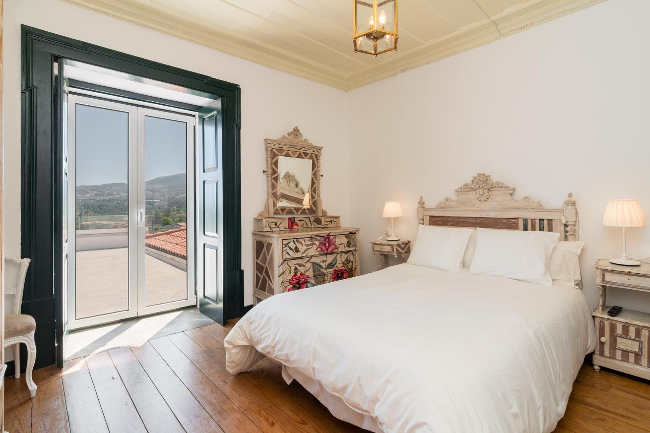 Villa photo 3