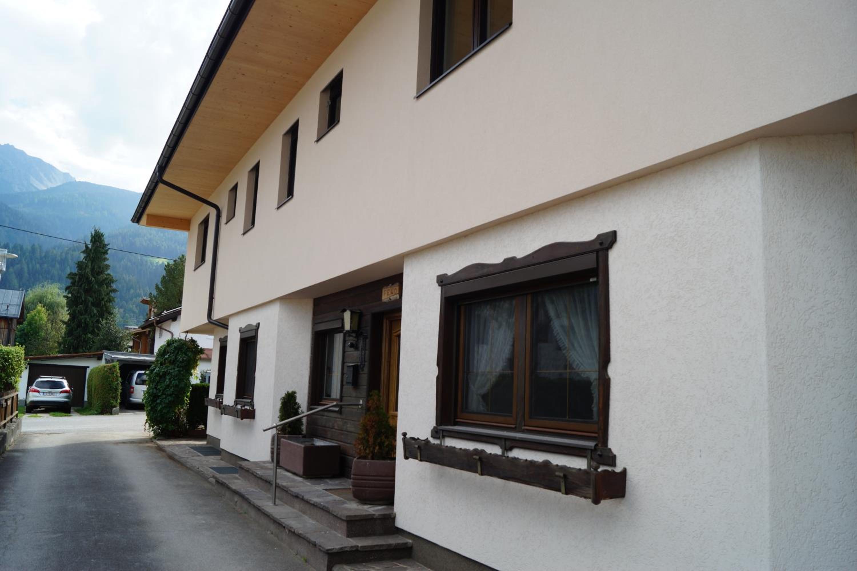 Three-Bedroom Apartment - Photo 27