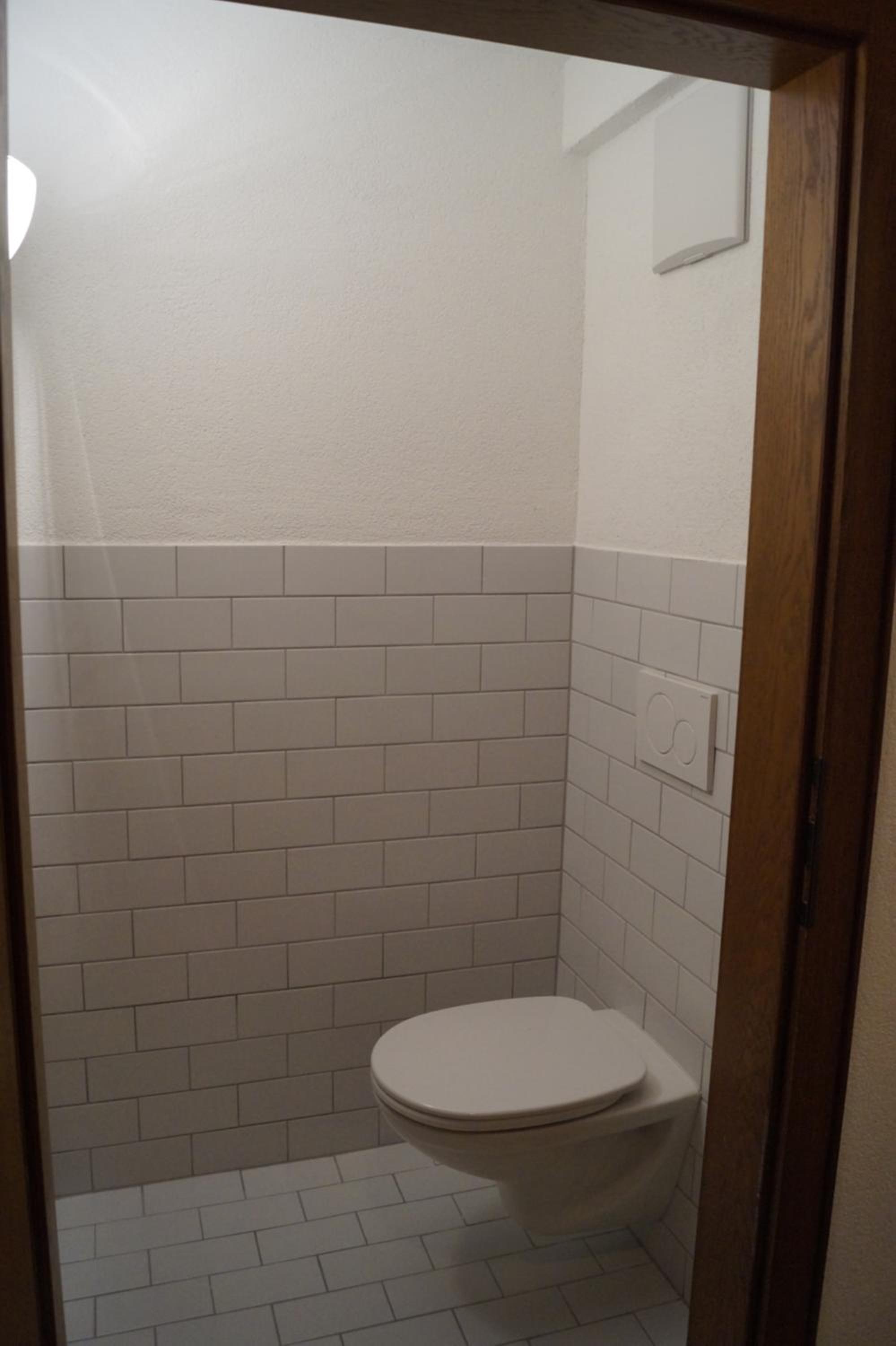 Three-Bedroom Apartment - Photo 22