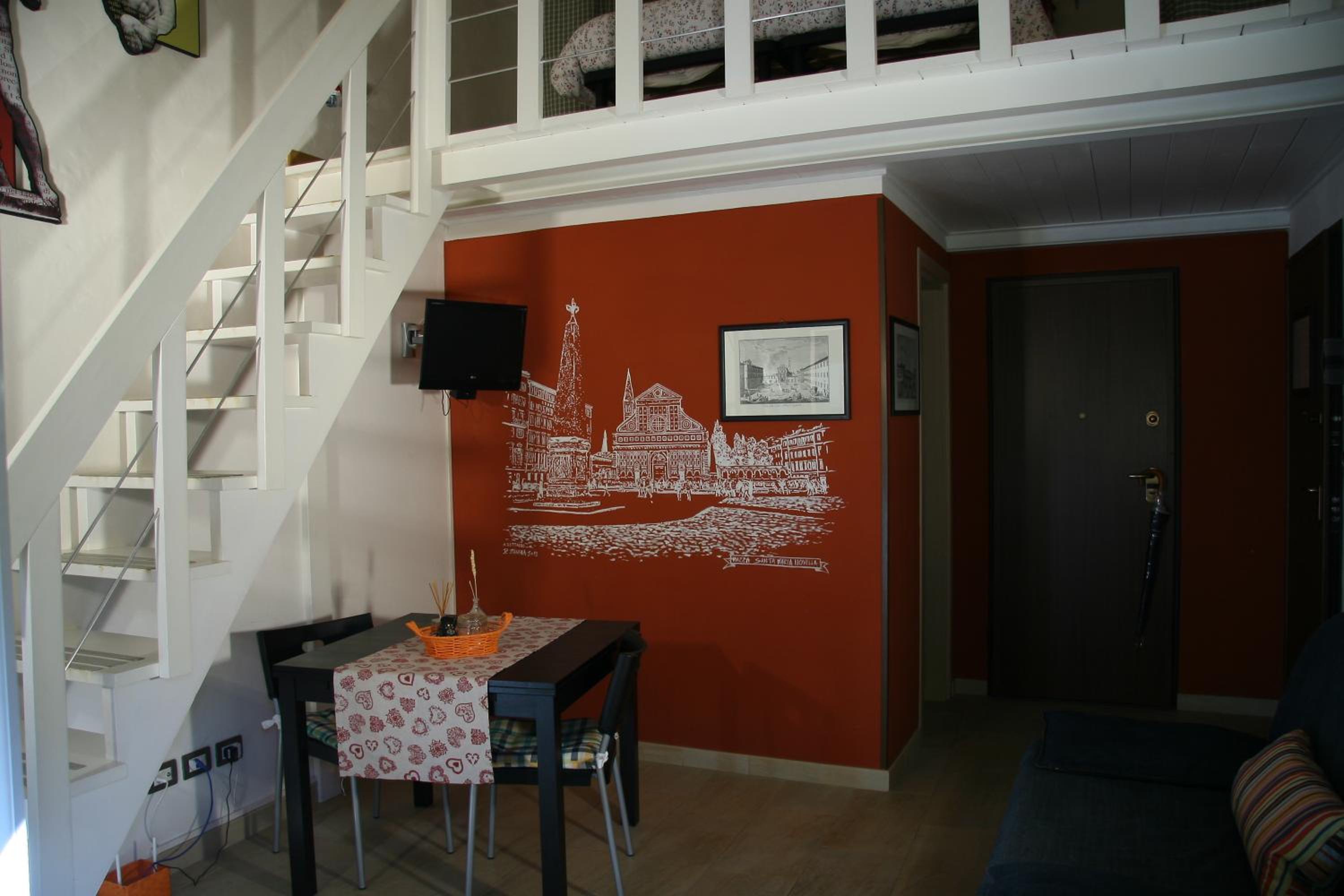 Three-Bedroom Apartment photo 1