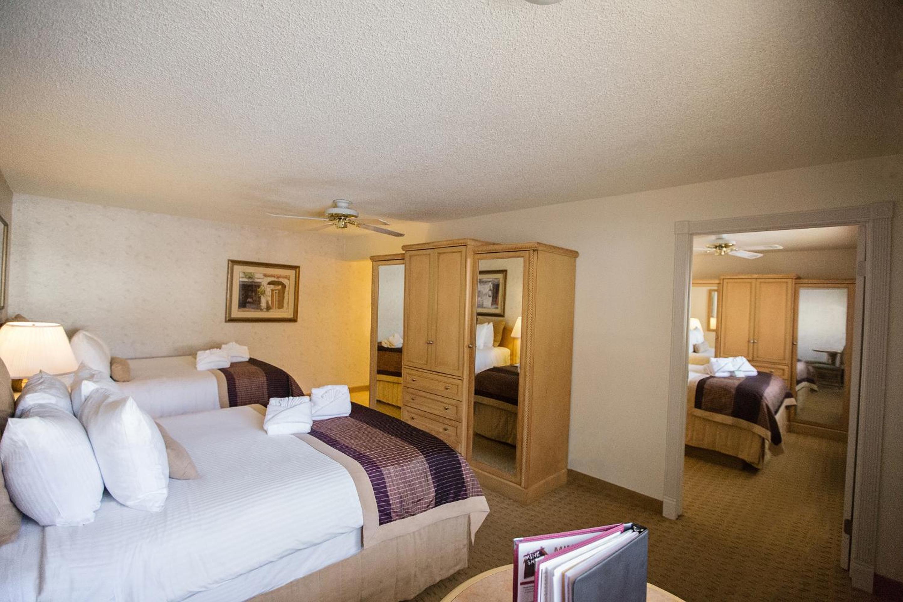 Two-Bedroom Suite photo 1