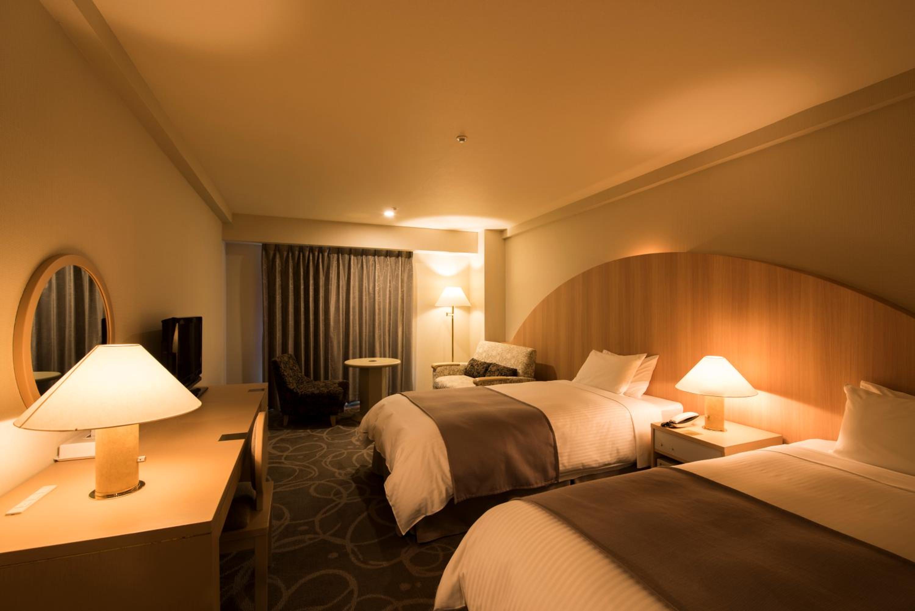 Twin Room for 2 people - Non-Smoking - Photo 3