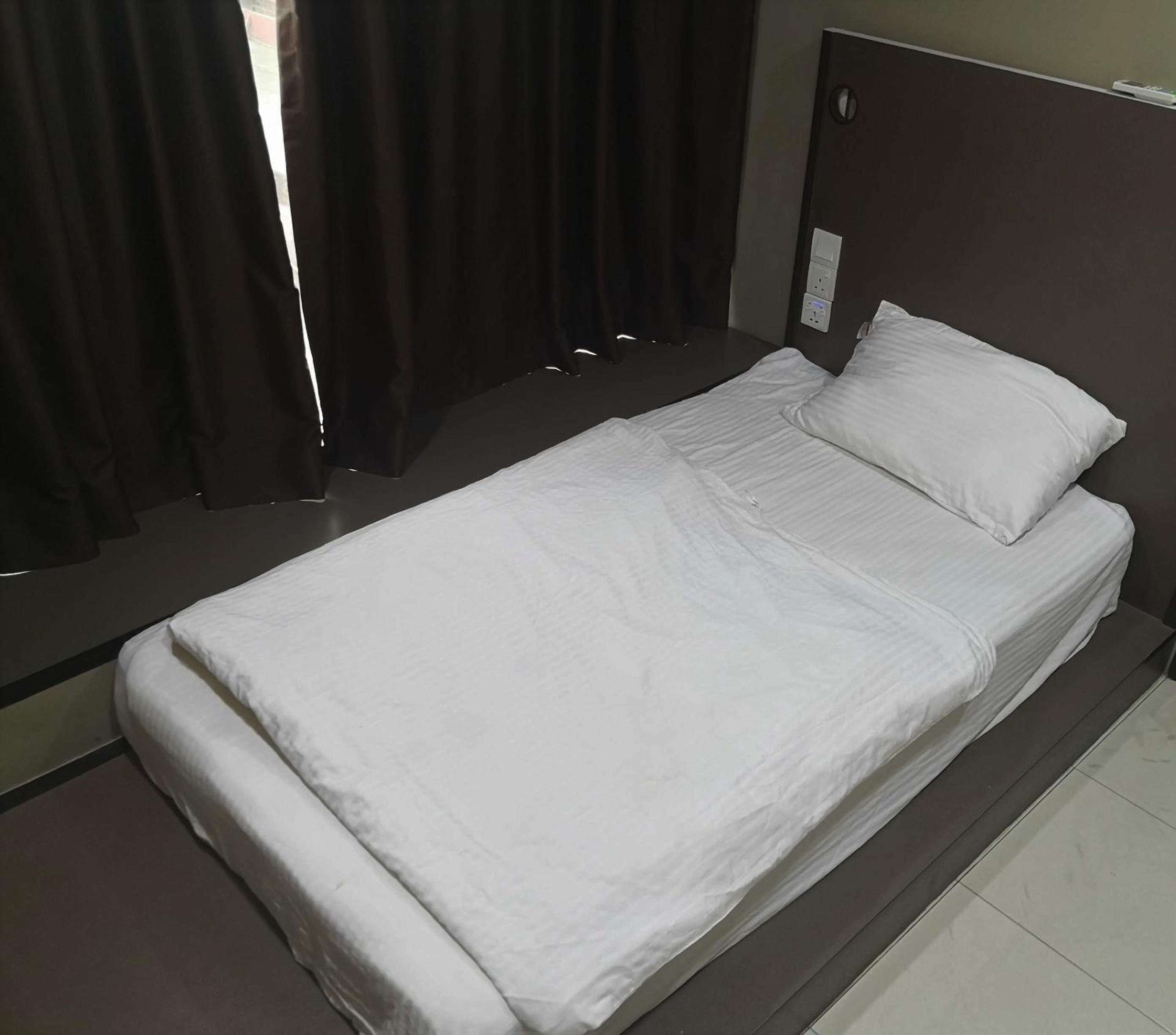 Superior Single Room