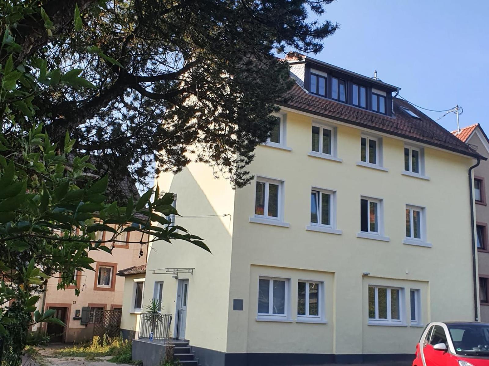Apartment with Mountain View photo 3