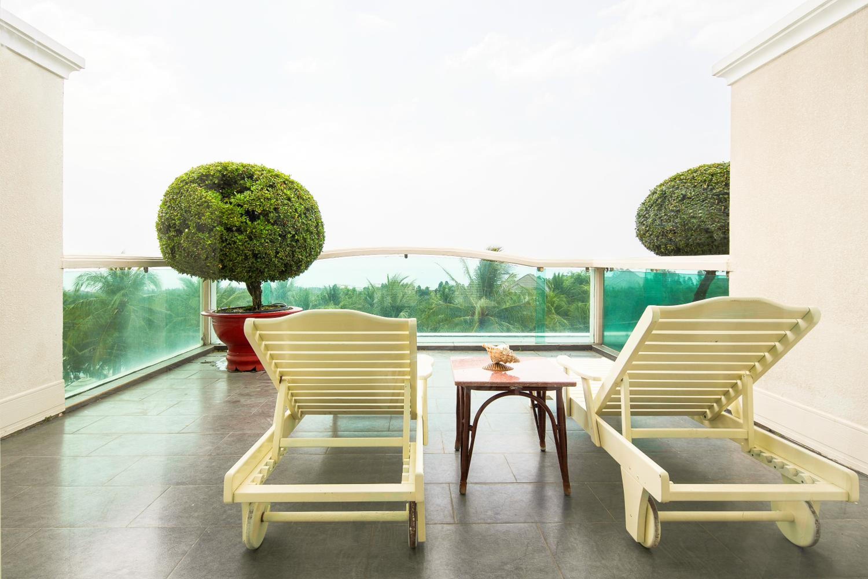 Deluxe Double or Twin Room with Sea View - Photo 4