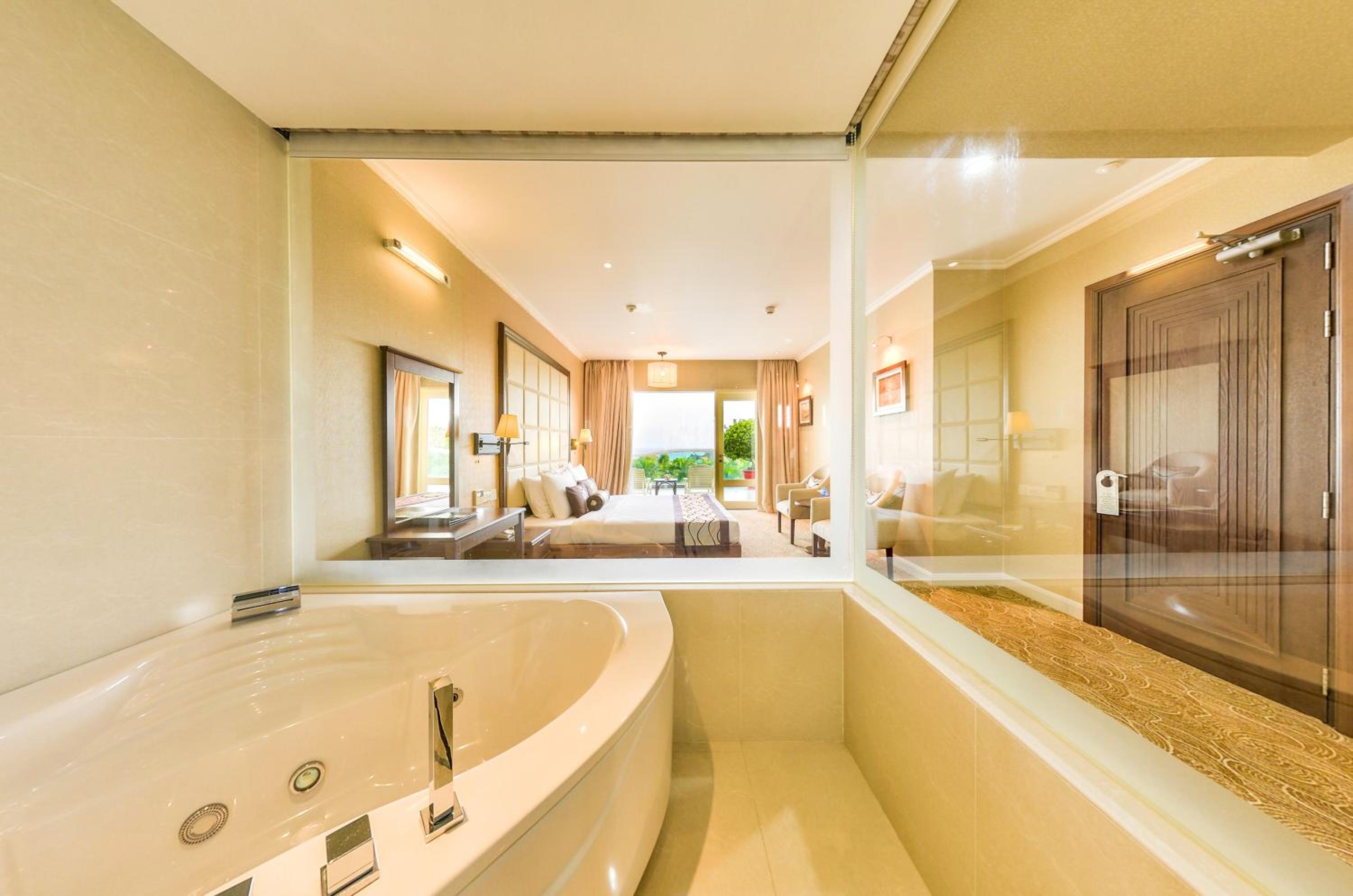 Family Suite - Photo 6