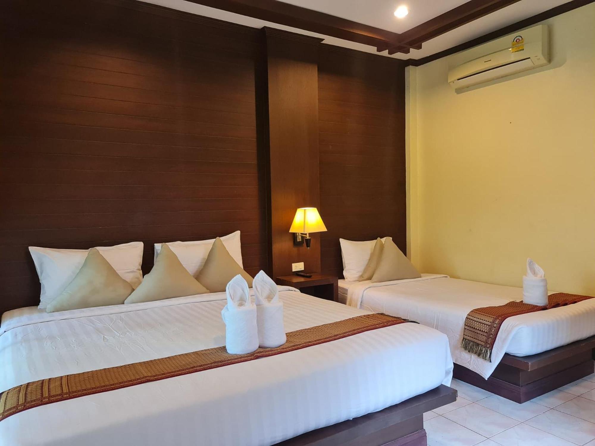 Triple Room with Garden View photo 2