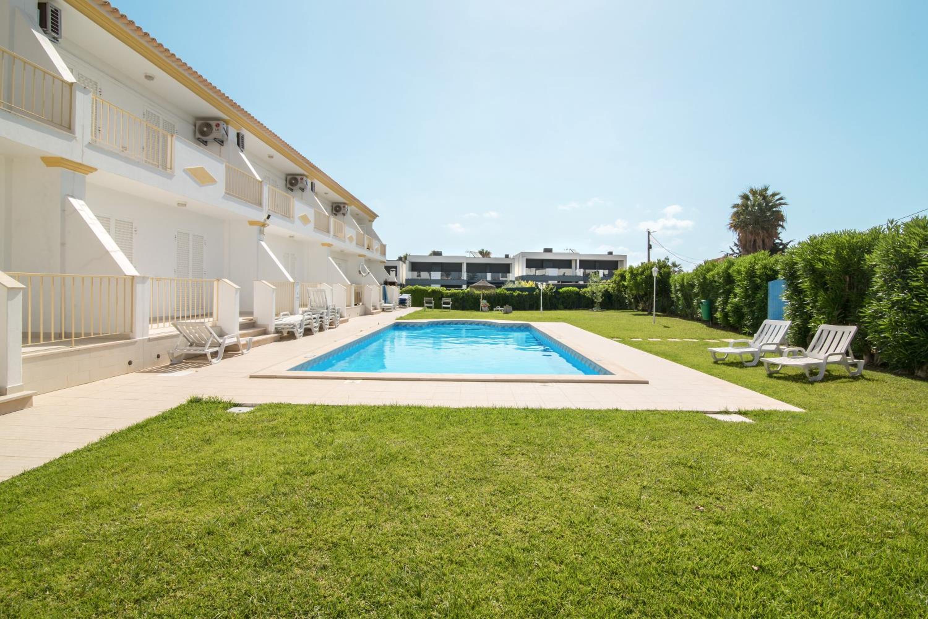 Villa - Photo 26
