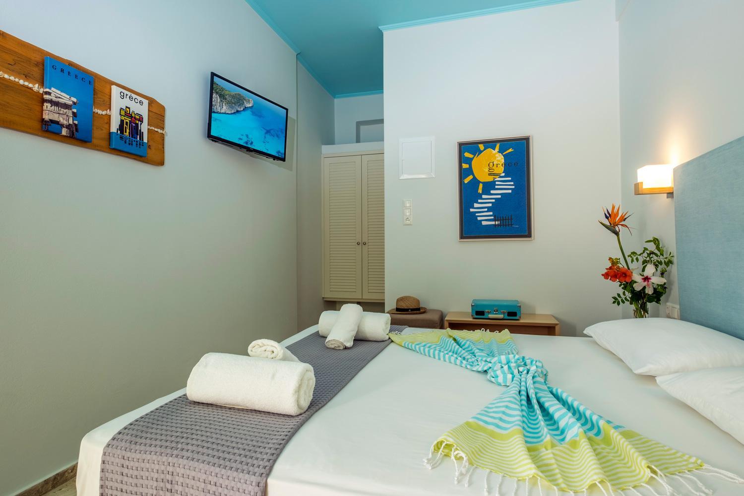 Economy double or twin room Ground Floor - Photo 4