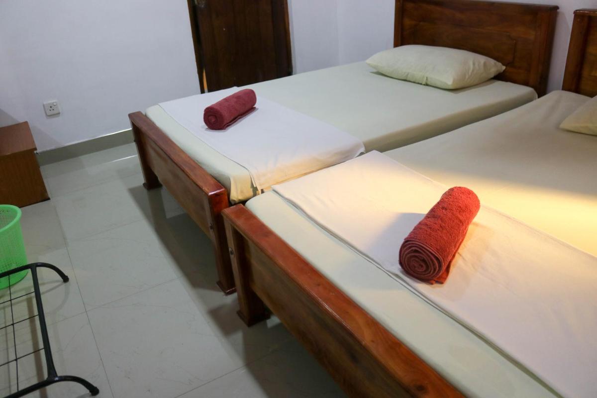 Basic Double Room photo 2