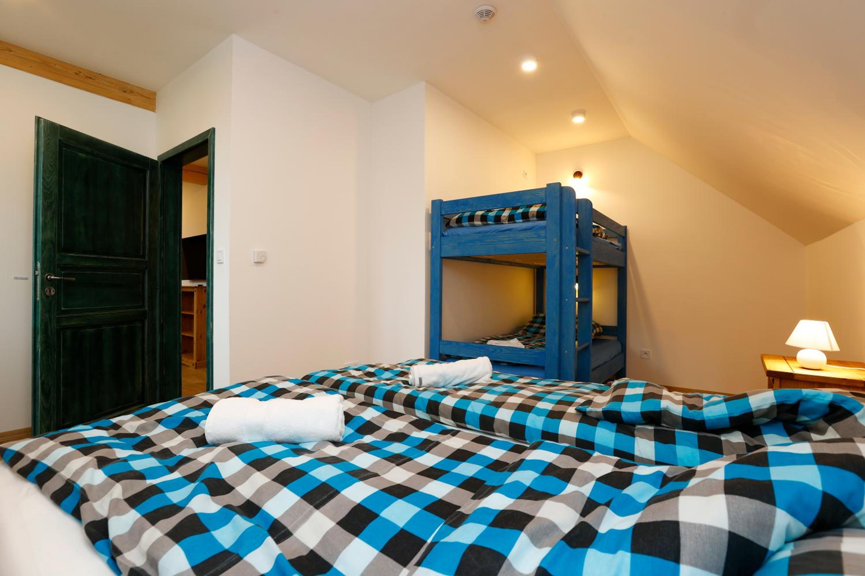 Apartment - Photo 12