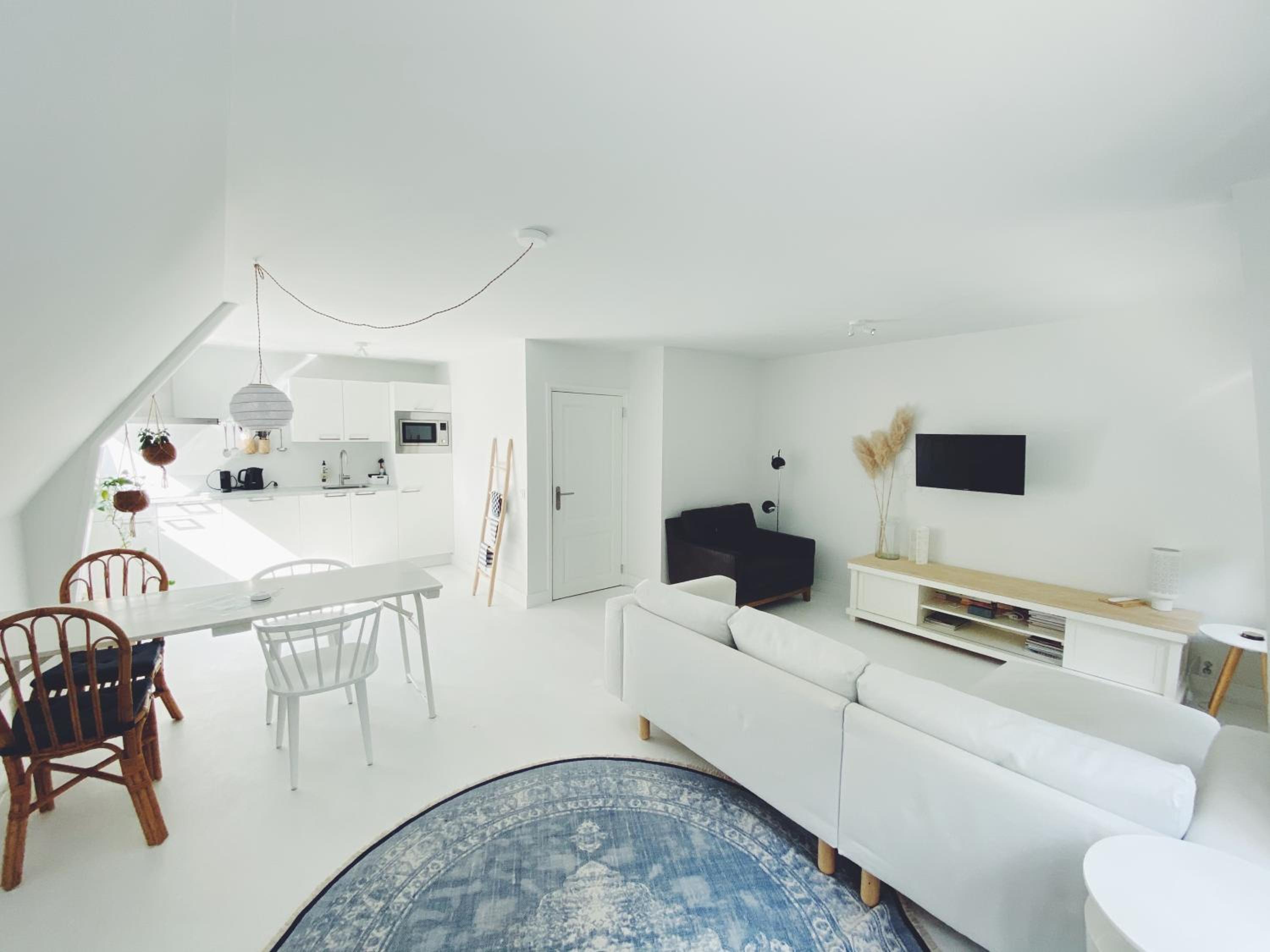 Apartment photo 1