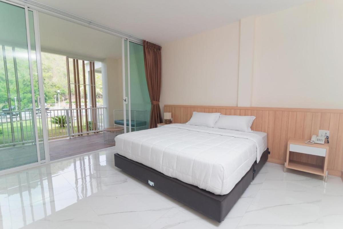 Standard Double Room - Photo 2