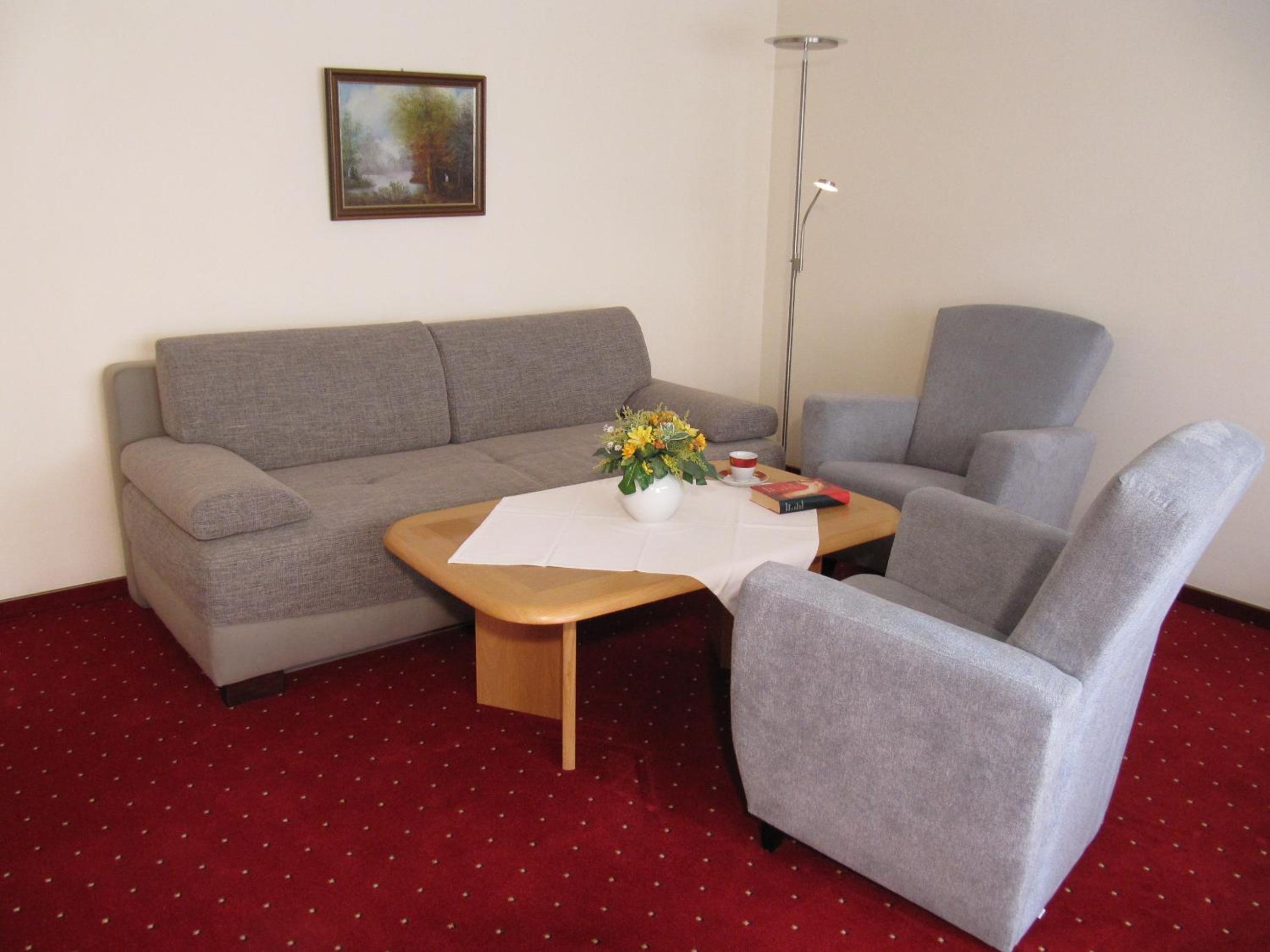 Apartment photo 1