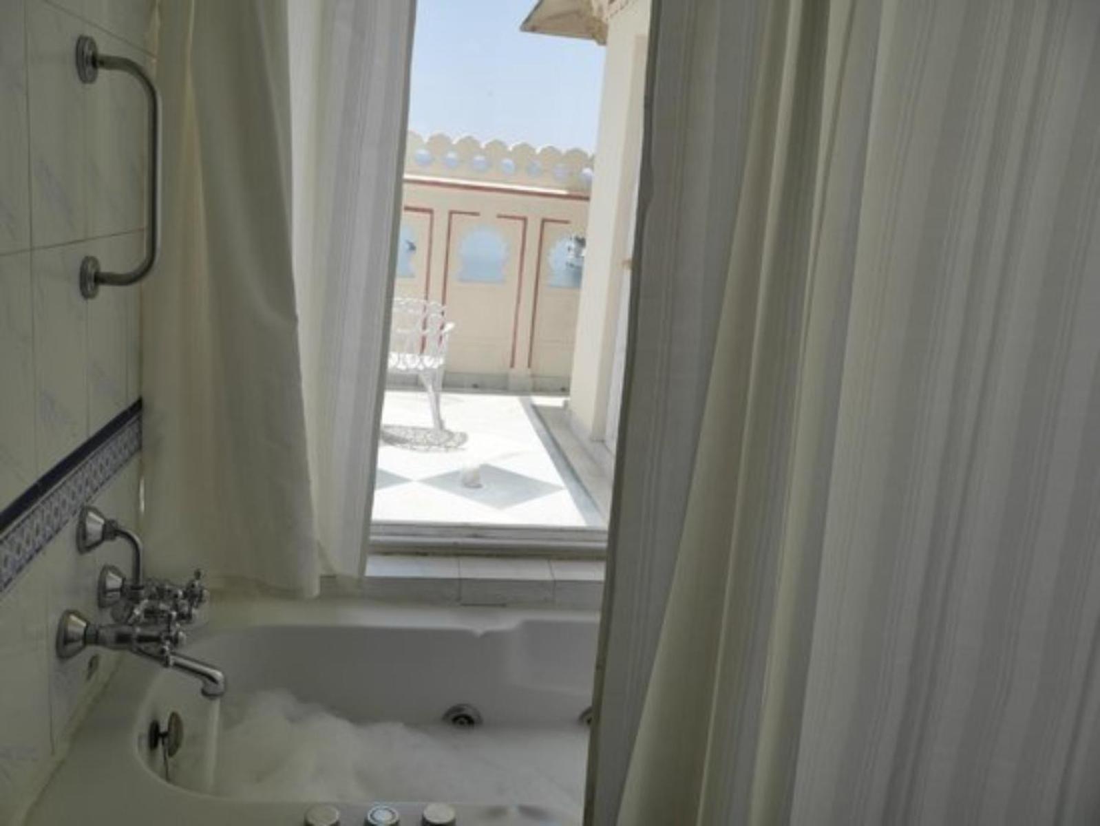 Terrace Suite with Sit-out & Round Trip Airport Transfers, Complimentary Two-way Airport Transfer, 10% off on food & beverages with a Buffet spread, Complimentary Laundry service for upto 2 clothing item