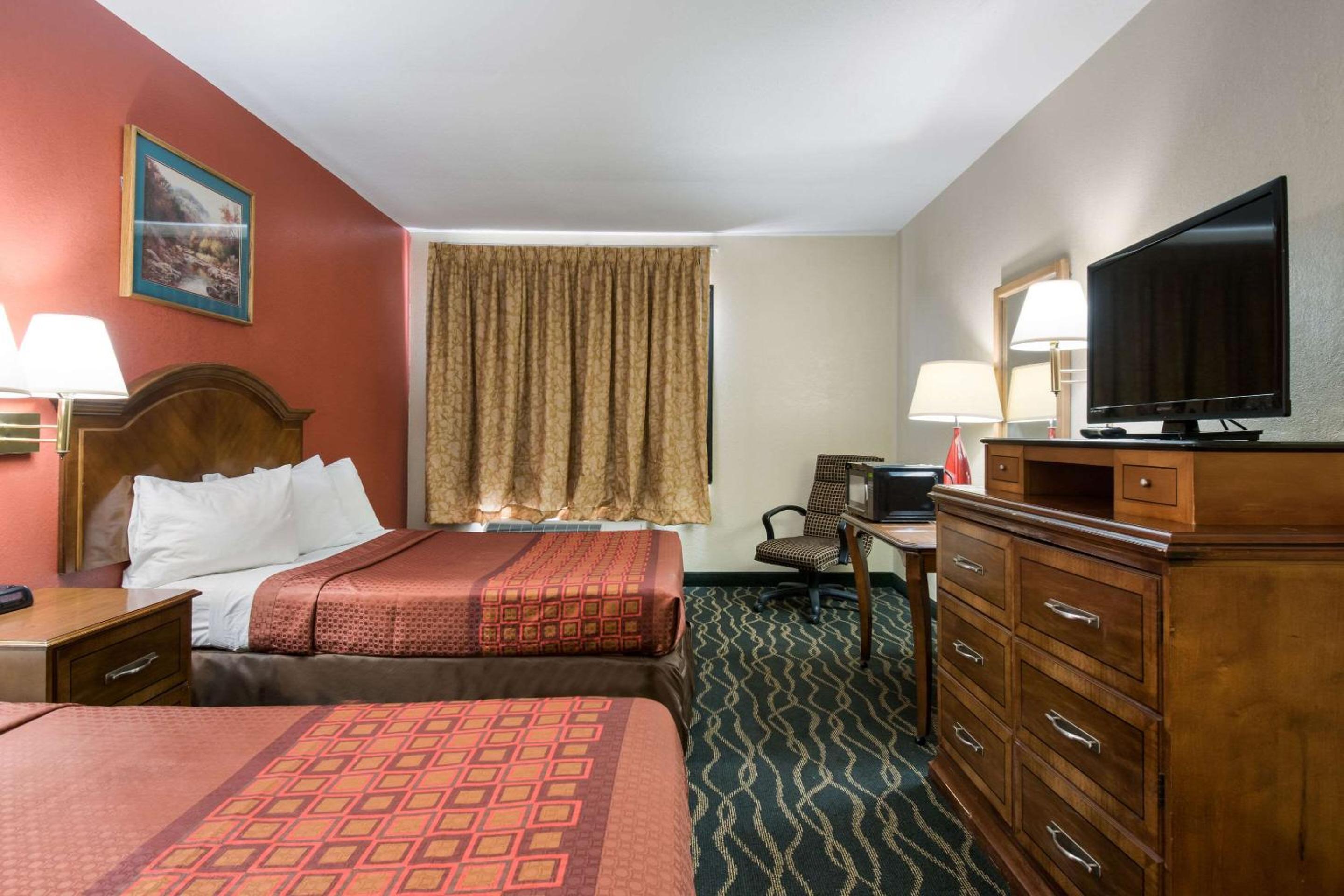 Double Room with Two Double Beds - Non-Smoking