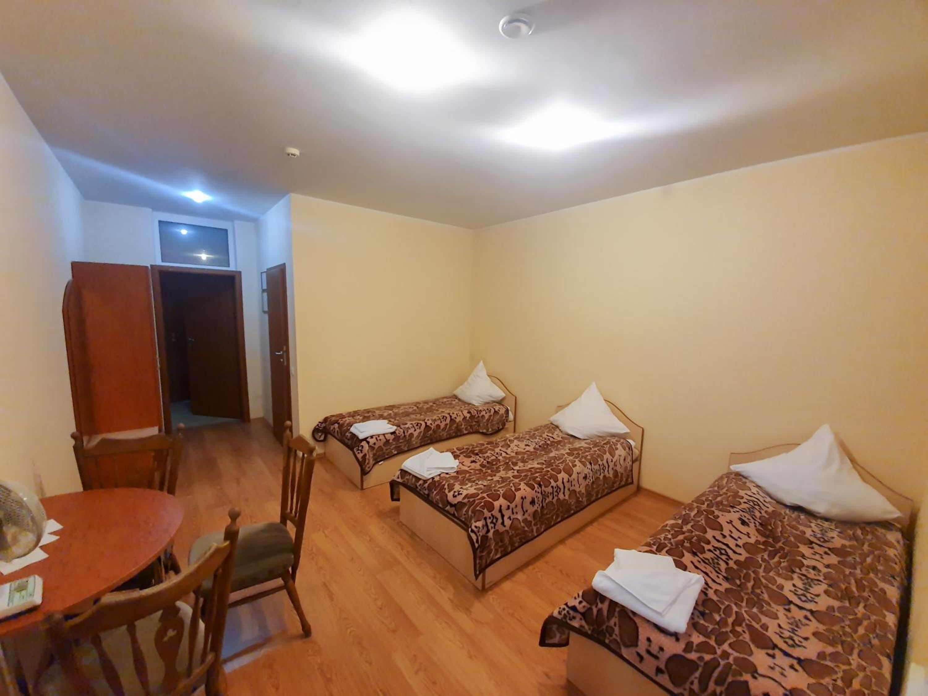 Triple Room photo 3
