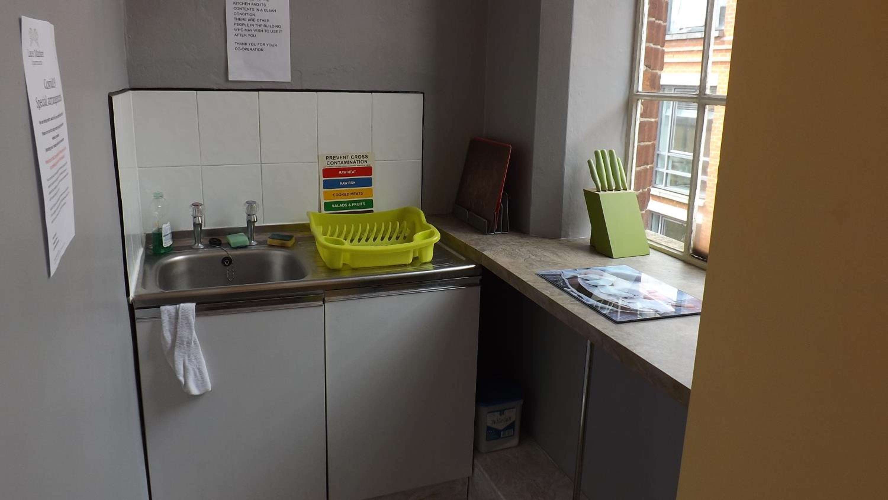 Studio Apartment photo 3