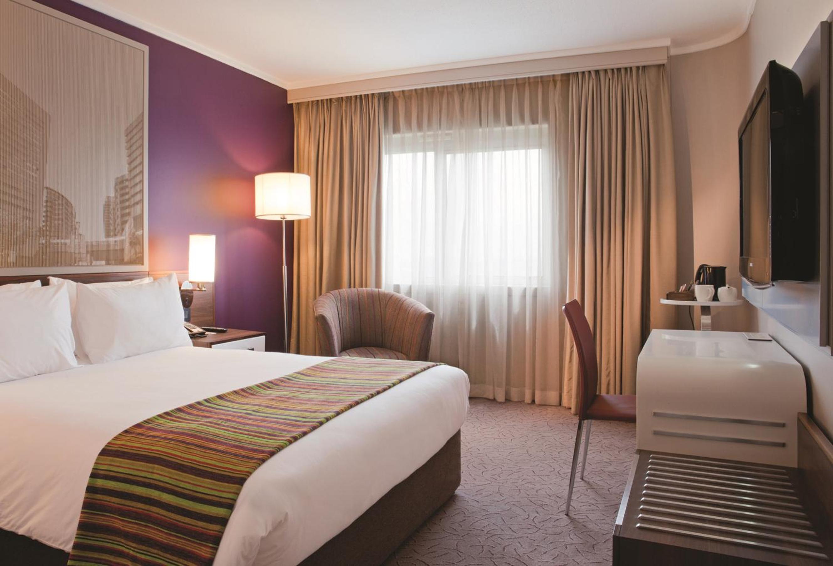 Standard Double Room with 2 Double Beds - Non Smoking