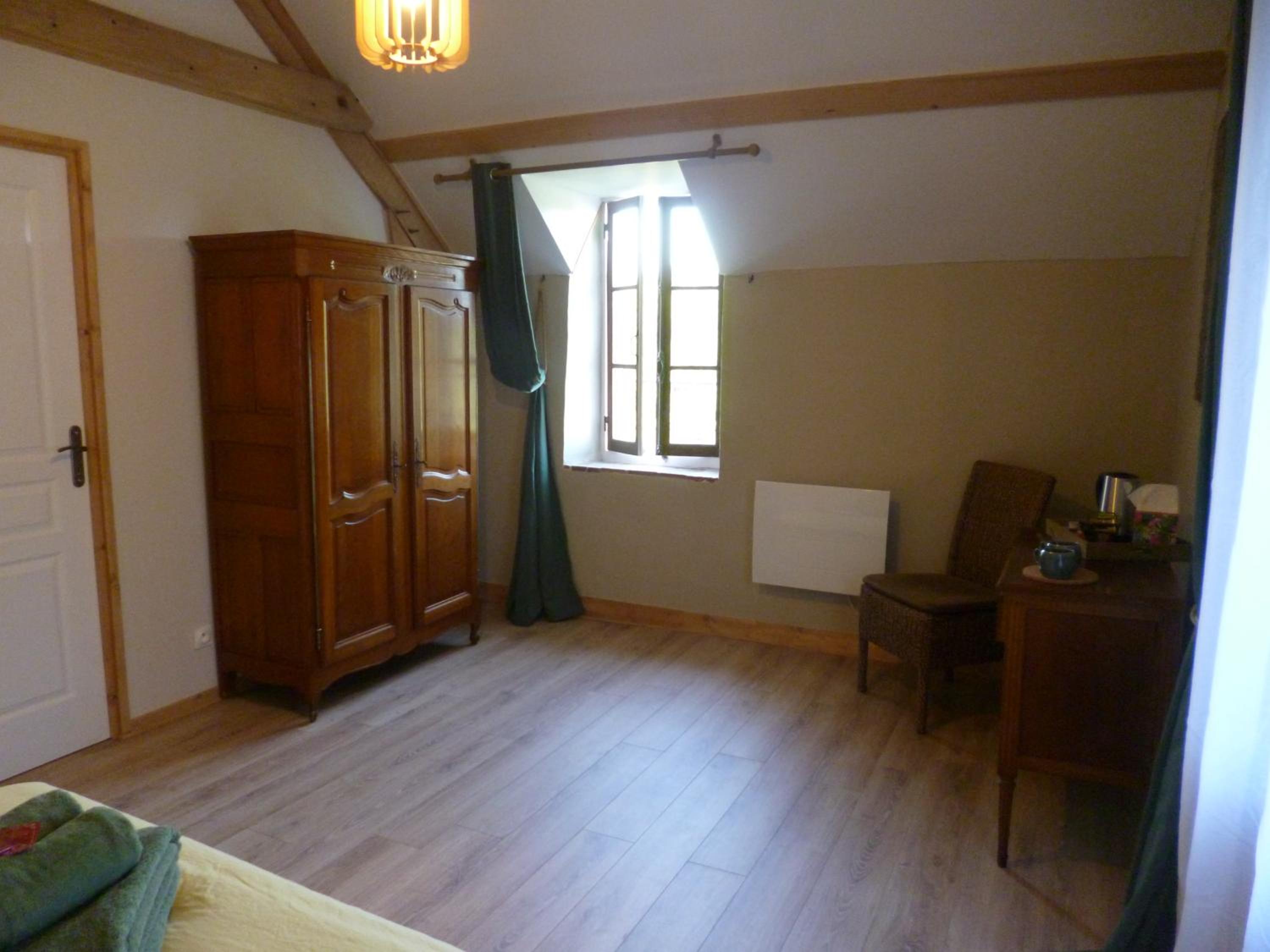 Standard Double Room photo 2