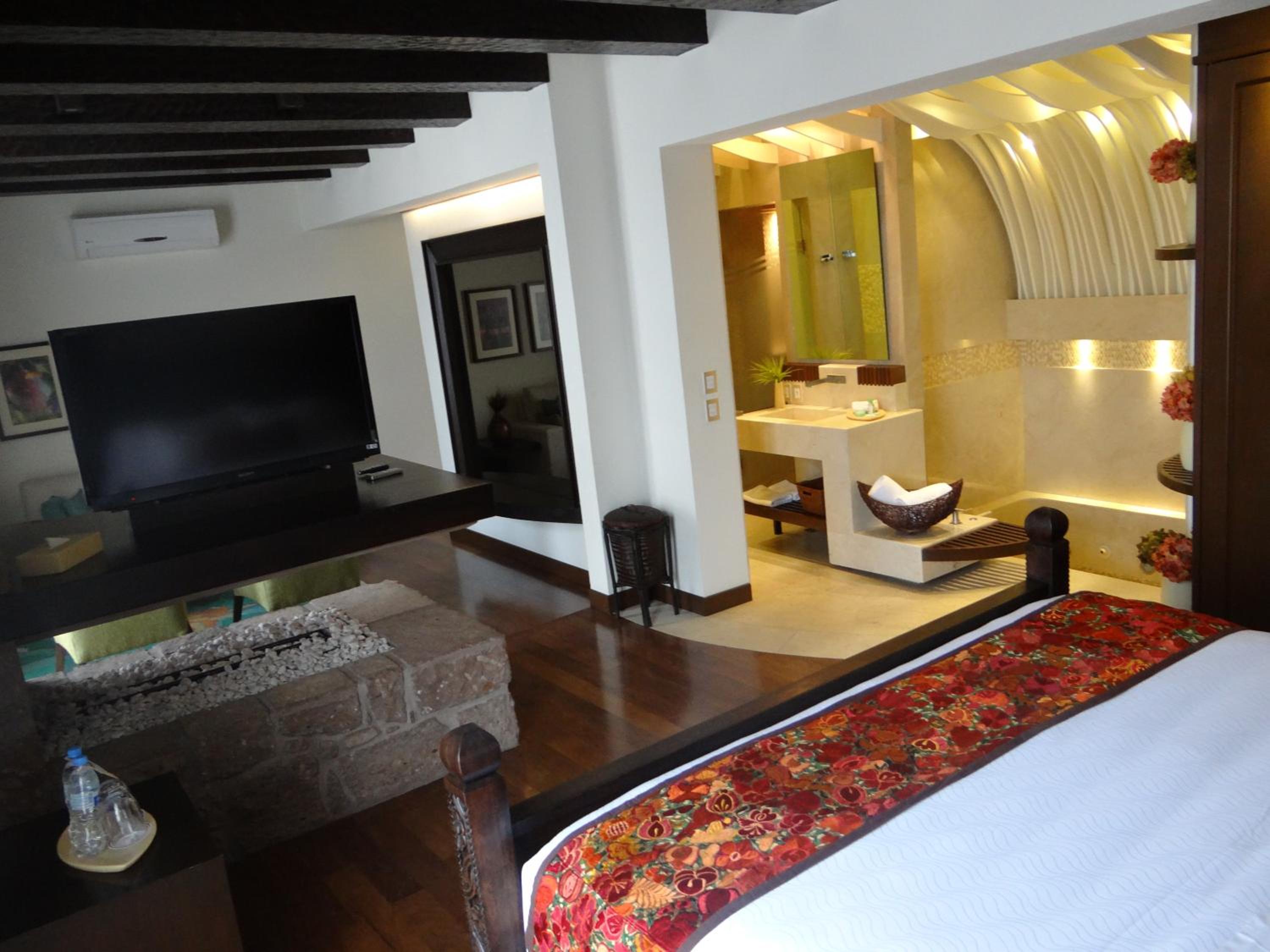Master Suite - Photo 13