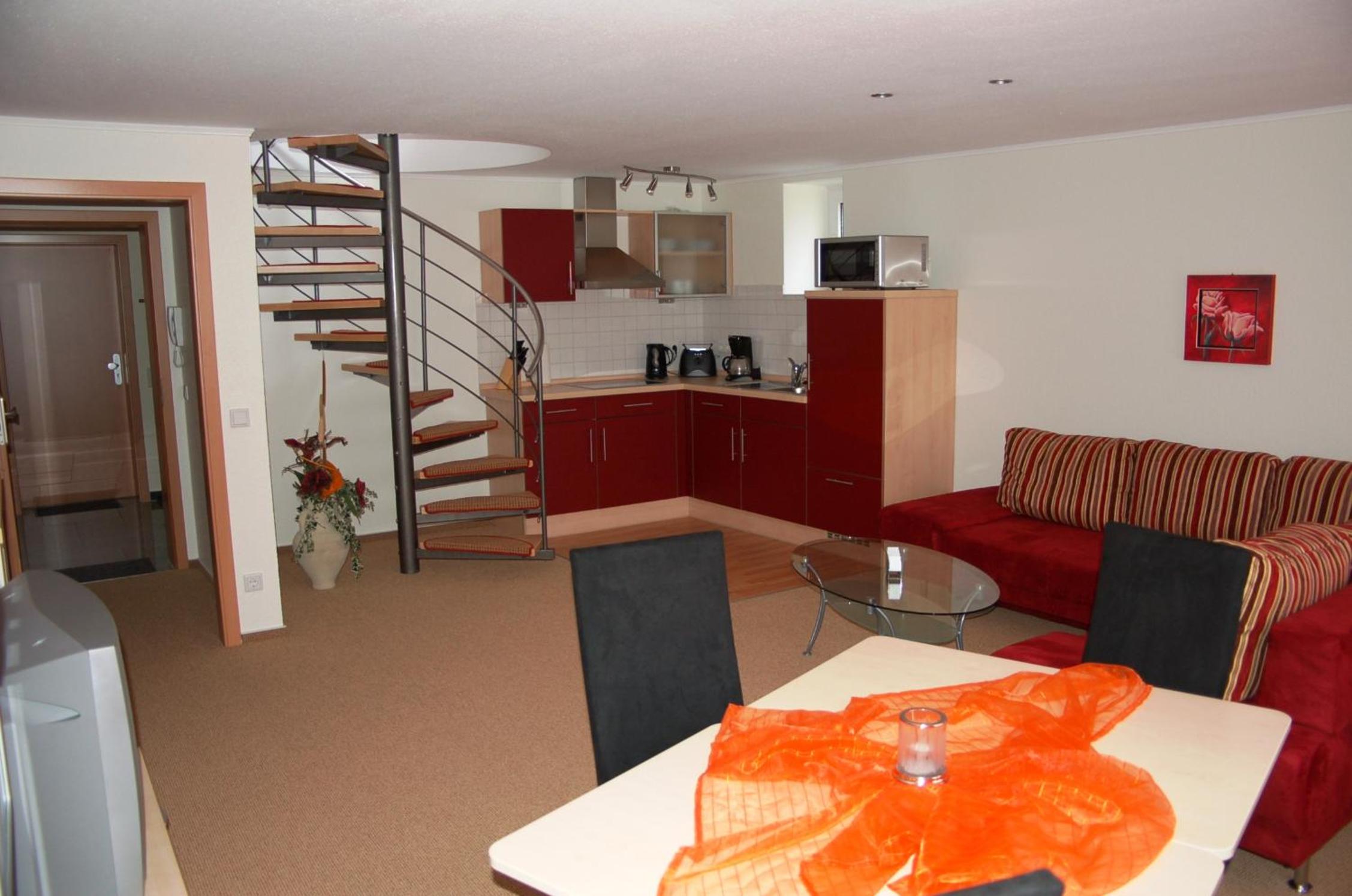 One-Bedroom Apartment - Photo 16