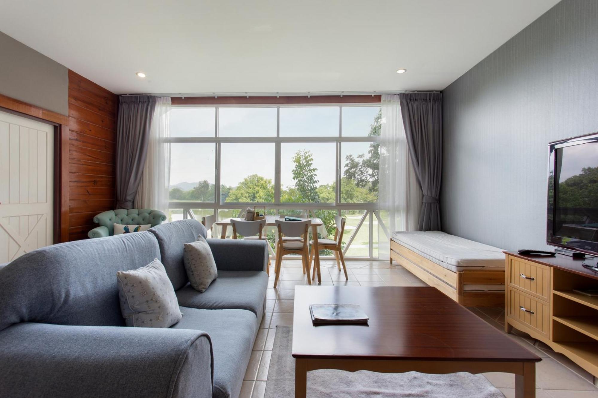 Two-Bedroom Apartment - Photo 9