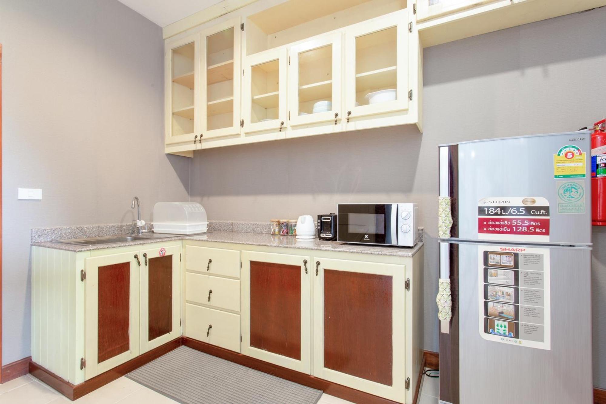 Two-Bedroom Apartment - Photo 12