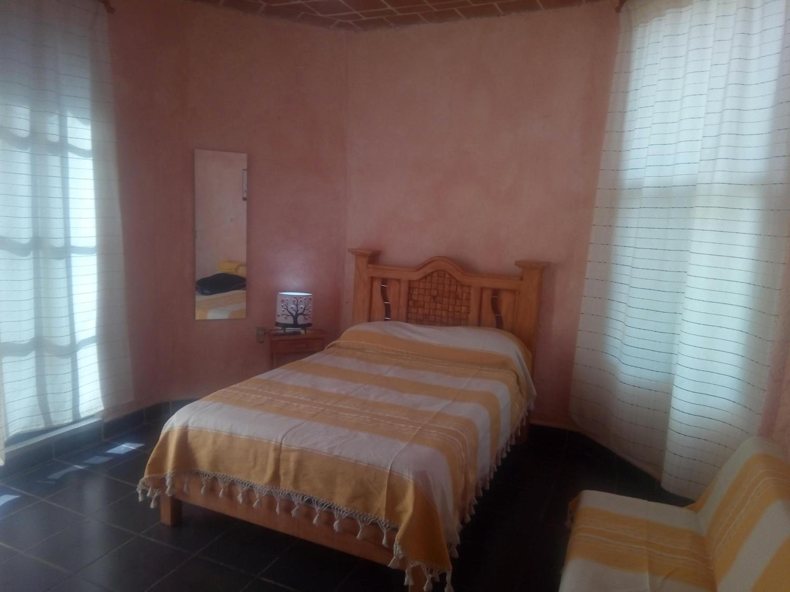 Double Room - Photo 3