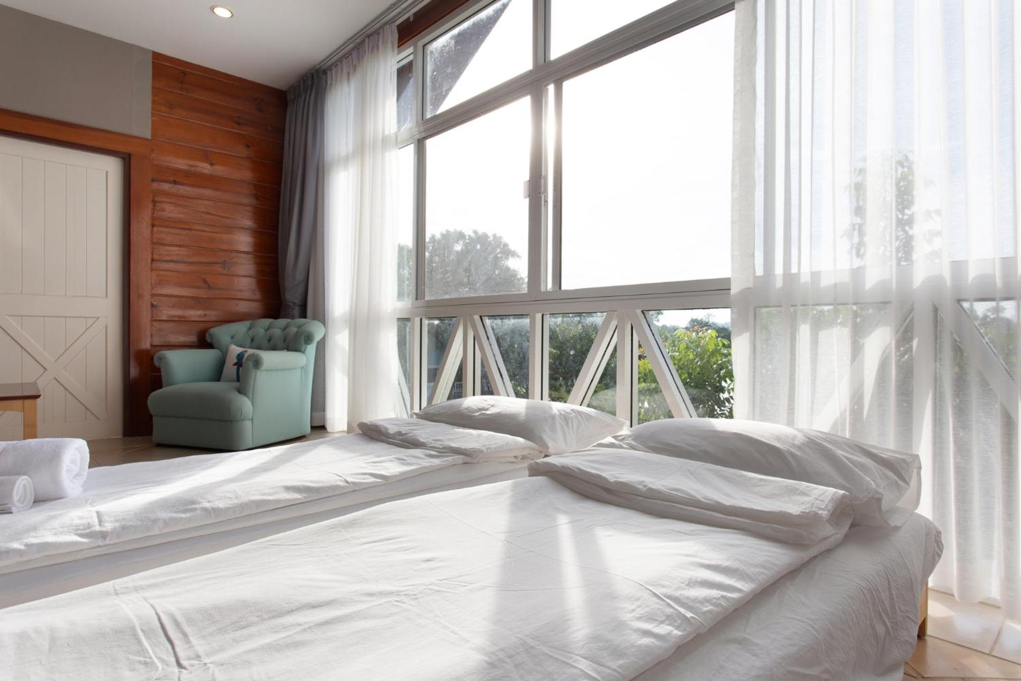Two-Bedroom Apartment - Photo 3