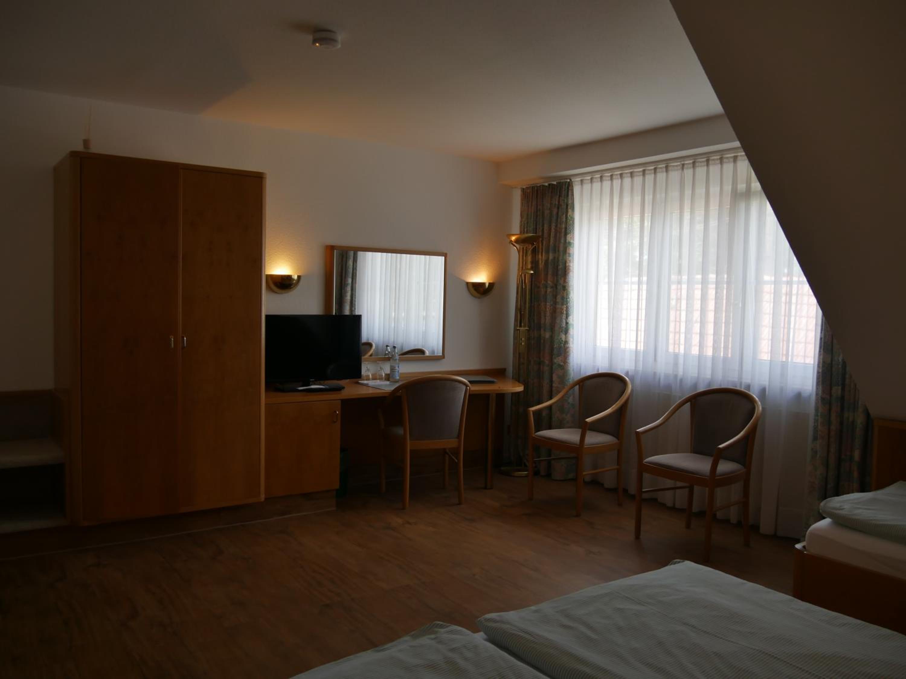 Triple Room with Bathroom photo 1
