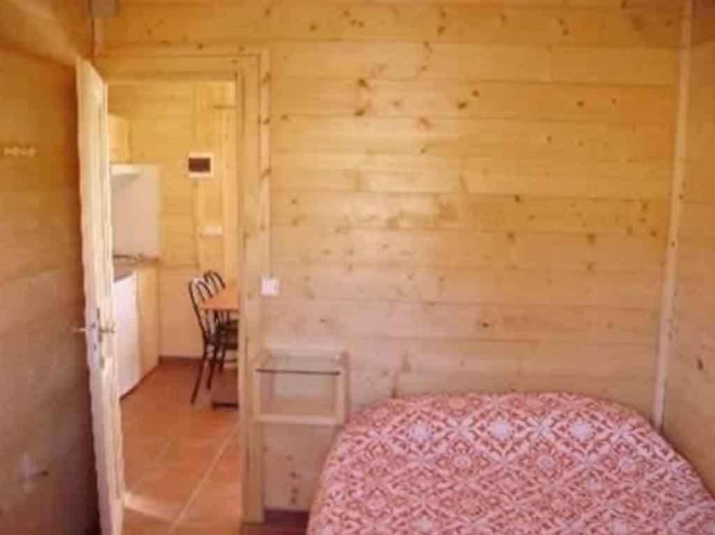 Two-Bedroom Bungalow photo 3