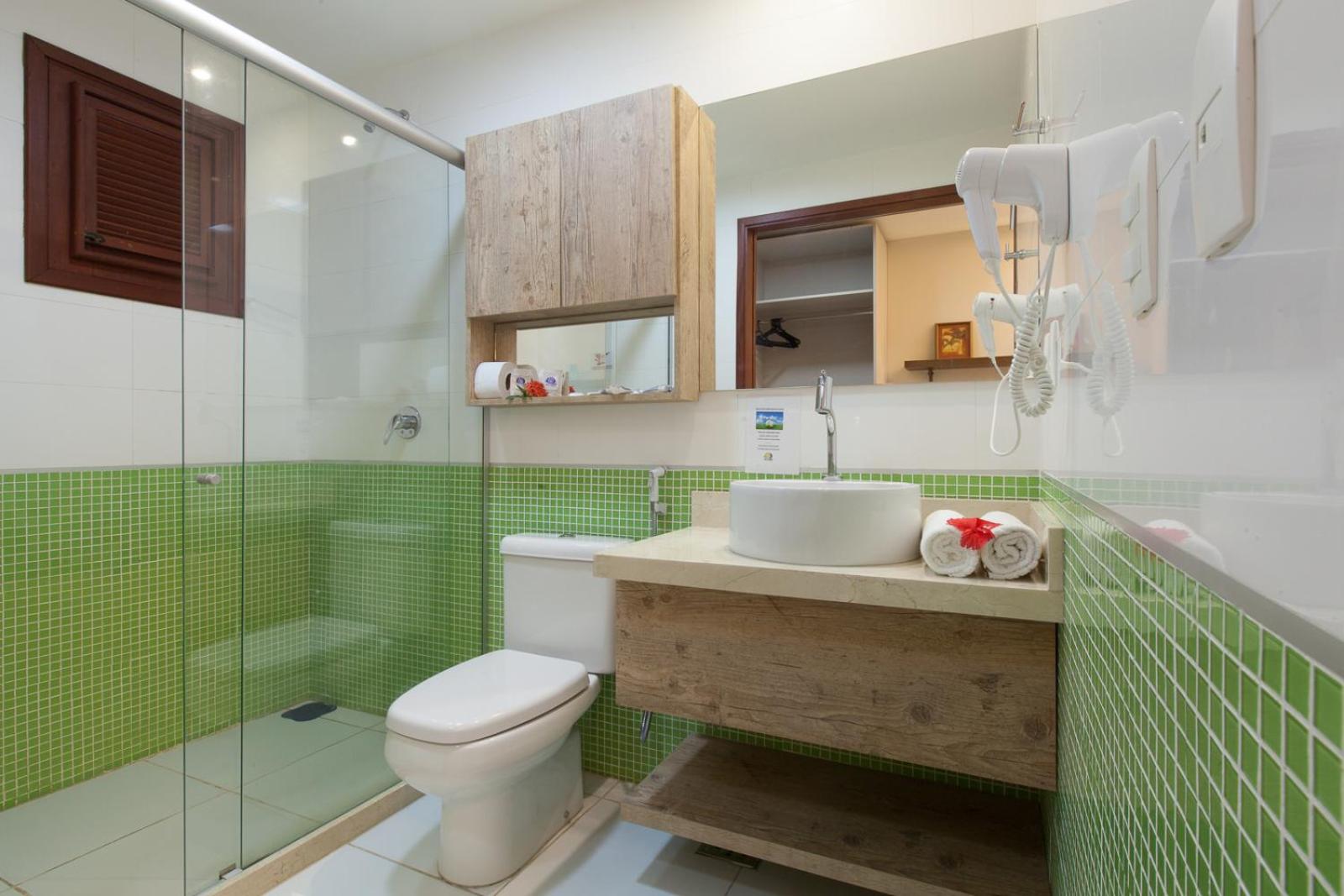 Deluxe Triple Room with Balcony photo 3