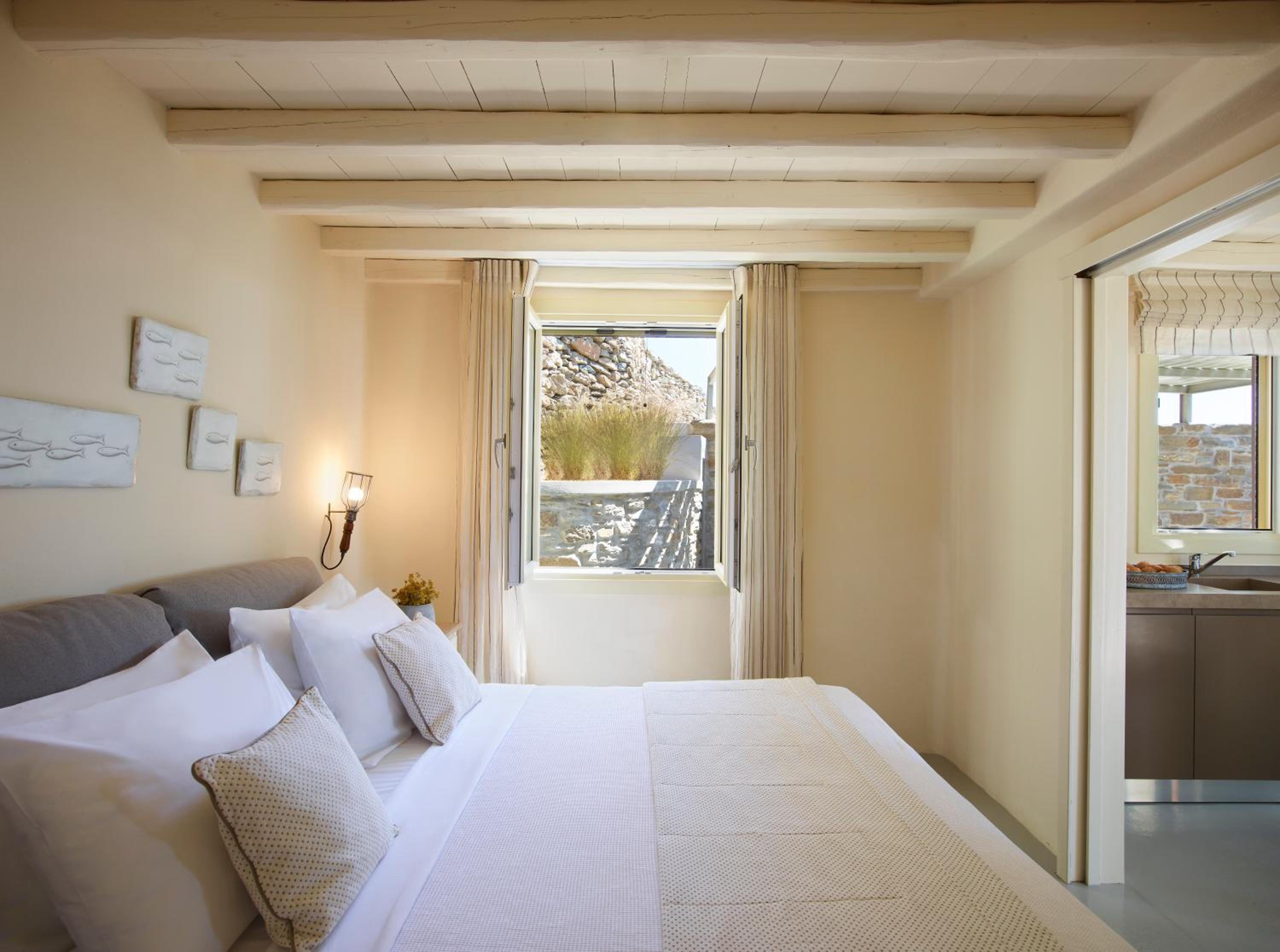 Deluxe Suite with Sea View
