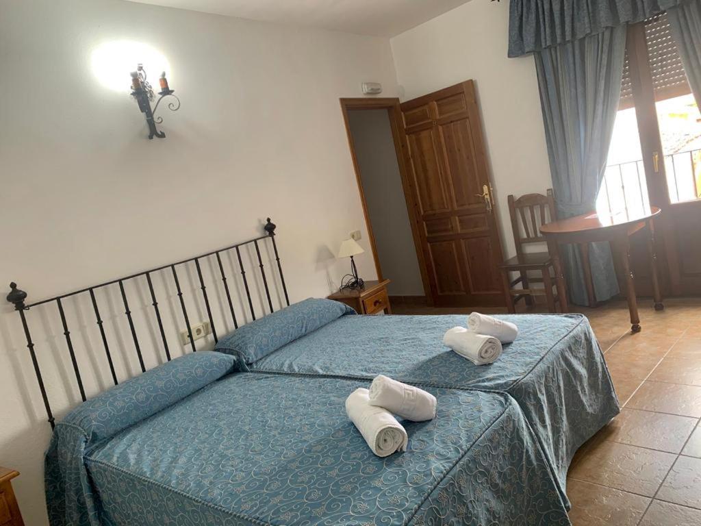 Standard Double Room photo 3