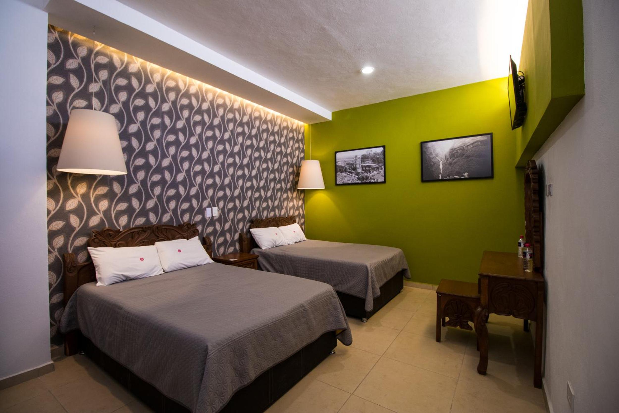 Deluxe Room - Photo 1